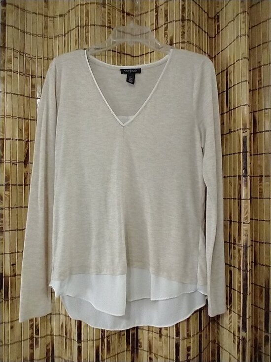 Sweaters - White House Black Market long-sleeve sweater/top (Size Medium)